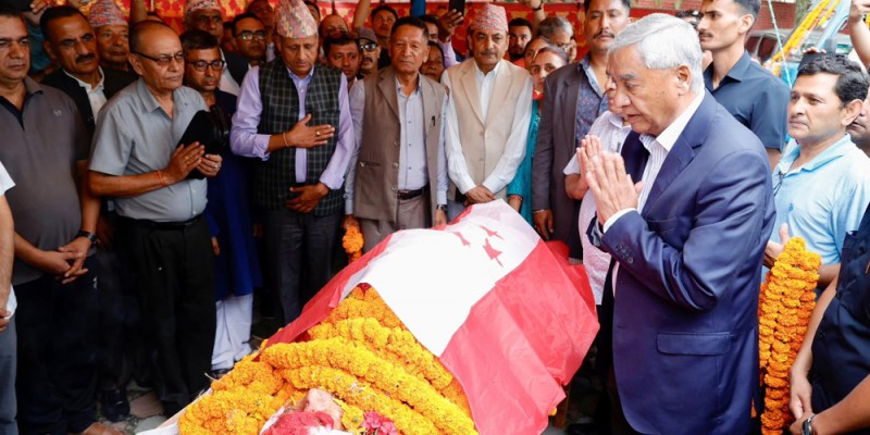 कांग्रेसलाई लगातार तीनदिन जुठो, शास्त्रीको निधनले स्तब्ध 