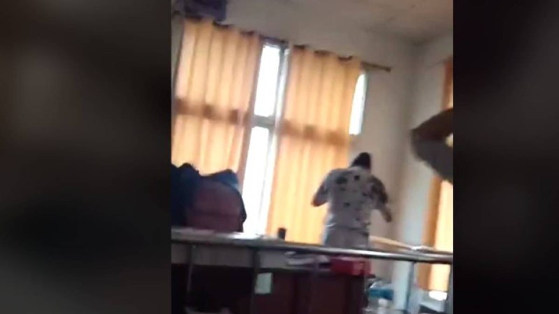 खुसीराम न्यायाधीशले गरेको फैसलाले दु:खी भएकाले तिनैलाई मिलाएर दले मोसो