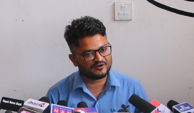 मुकुललाई झोली बोकाउन रविले थाले कर्मकाण्ड 