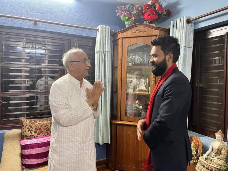 अघिअघि बालेन, पछिपछि ओली