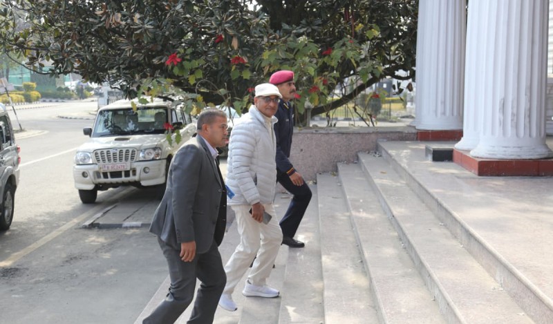 आवश्यक परेको खण्डमा उपस्थित हुने खण्डमा लेखकलाई पठाईयो घर