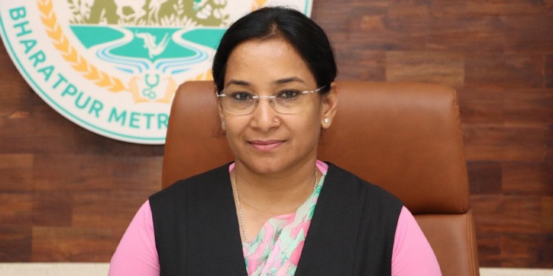 दोहोर्‍याएर मेयर बनेकी रेणु दाहालको कमाल, चितवन पहिलो बन्दा काठमाडौँ चौथो