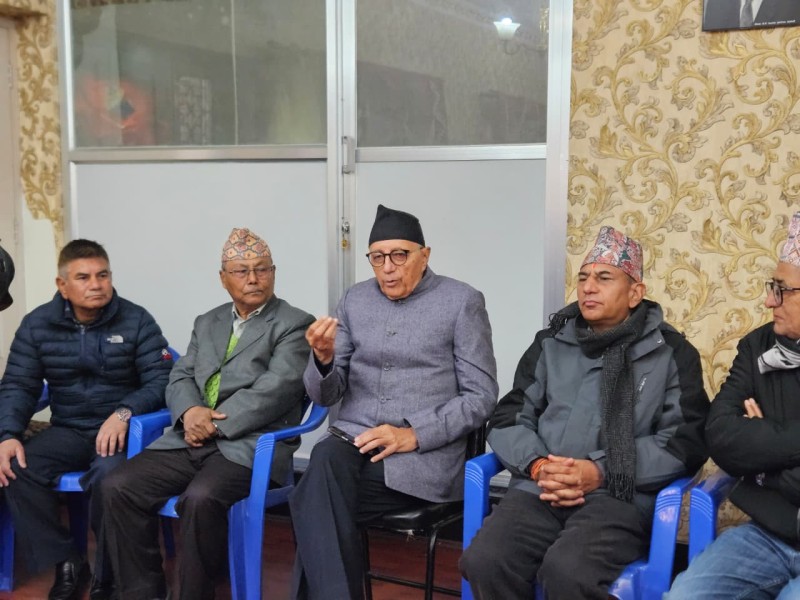 सुरुमा पार्टी र युवा पुस्तालाई विपीको समाजवाद पिलाउने, शेखरले अनि सबै आफै मिलाउने