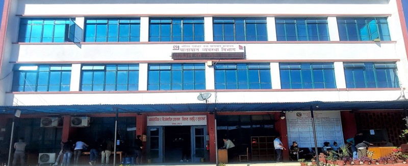 यातायात व्यवस्था विभागले अब इन्टरनेशनल ड्राइभिङ लाइसेन्स जारी गर्ने